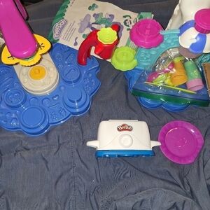 Play-Doh Cookie Cutters and Ice Cream Playsets Lot